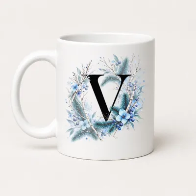 Produktbild von Winter Tasse A-Z Buchstaben 325 ml Keramik Geschenkidee personalisiert - V