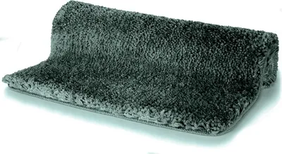 Produktbild von Spirella Badteppich Badematte Duschvorleger Mikrofaser Hochflor | flauschig | rutschhemmend | geeignet für Fußbodenheizung | 80x150 cm | Dunkelgrün