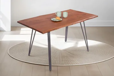 Produktbild von Baumkantentisch 160x85 cm Celia, Akazienholz nussbaumfarben + massiv, echte Baumkante, Esstisch aus Massivholz, Esszimmertisch mit Metallgestell Silber