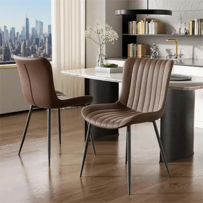 Obrázek produktu pro Sada čtyř jídelních židlí v černé umělé kůži s moderním designem, ideální do kuchyně