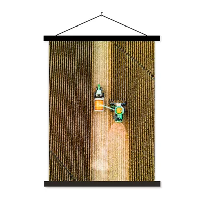 Produktbild von MuchoWow® Textilposter Traktor - Feld - Land - Bauernhof - Ernte 90x120 cm mit schwarzem Rahmen - Dekoration