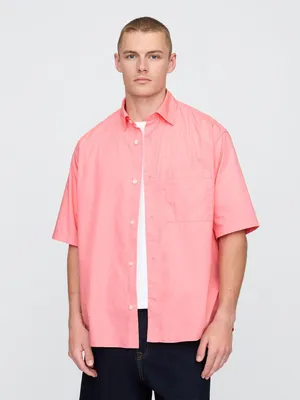 Produktbild von GAP Oversize Kurzarm Hemd mit klassischem Kragen und Brusttasche, aus atmungsaktiver Baumwolle, Größe L