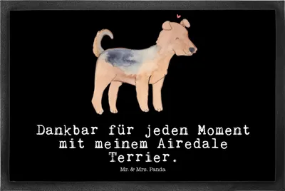 Produktbild von Mr. & Mrs. Panda Schmutzmatte Airedale Terrier Moment 50 x 75 cm - Schwarz - Geschenk, bodenmatte, Schmutzfangmatte, fußmatte, Fussmatte, Schmutzfangteppich
