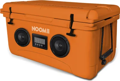Immagine prodotto di NooMii ColdBeats 65 - Box refrigerante con altoparlante Bluetooth integrato | 65L Volume: Arancione Colore: Arancione