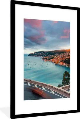 Produktbild von MuchoWow® MuchoWow® Gerahmtes Poster Stadt - Küste - Wasser 60x90 cm - Poster mit zchwarzem Bilderrahmen - Dekoration - Wandposter Wohnzimmer - Hochwertig