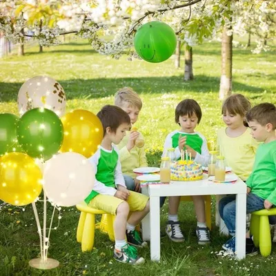 Set von 2 wiederverwendbaren Tisch-Ballonständern mit Beleuchtung, 16 Ballons und 2 Lampen für Partys, Hochzeiten und