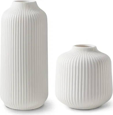 Produktbild von Keramische Väsen mit Gravuren, moderner Väsen-Design, für Pampasgras, Boho-Decor für Fensterbank, Väsen-Set, matt Weiß für Blumen, Blumen-Vase als Wohnungs-Decor für frische Blumen.