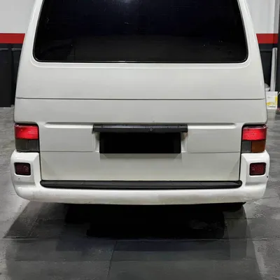 Obrázok produktu pre Ochrana nárazníka pre VW Transporter T4 1990-2003 akrylová čierna