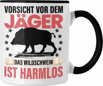 Produktbild von Trendation - Jäger Tasse Geschenk Spruch Jagt Wildschwein Vorsicht vor dem Jäger (Schwarz)