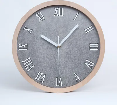 Produktbild von Holzuhr 25fi cm wanduhr - weiße Spitzen - graue Wand
