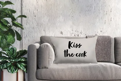 Produktbild von MuchoWow® Zierkissen Sofakissen Wohnzimmer Dekokissen 60x40 cm Zitate - Sprichwörter - Koch - Küss den Koch - Kopfkissen - Polster mit Foto