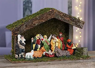 Productafbeelding van Kerststal met 11 Figuren van Hout en Porselein