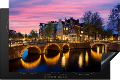 Produktbild von KitchenYeah© Herdabdeckplatte Amsterdam - Nacht - Gracht , 81x52cm, Küche Deko, Glaskeramikkochfeld Herdabdeckung, Abdeckplatte fùr Kochfeld