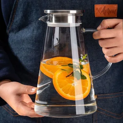 Produktbild von Glaskaraffe 2 Liter Wasserkaraffe Wasserkrug mit Deckel hitzebeständig transparent