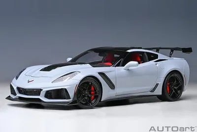 Immagine prodotto di AUTOart 71277 - 1/18 Chevrolet Corvette C7 ZR1 (grigio metallizzato effetto Vetroceramica)