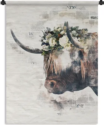 Produktbild von MuchoWow® Wandteppich Wandbehang Scottish Hochlandrind - Blumen - Zeitungsartikel 90x120 cm Tapisserie Dekoration Wandtuch - Wanddeko