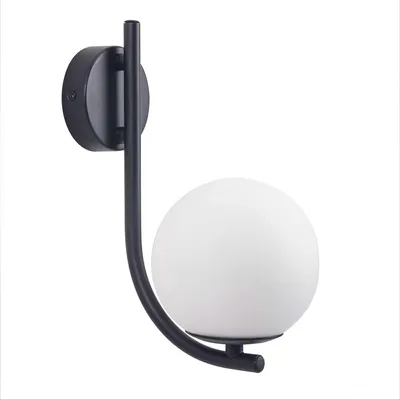 Image de Applique murale LED C4 Sfera - 6 W, IP44, noire