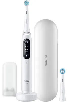 Produktbild von Oral-B iO Series 8N Zahnbürste aus weißem Alabaster
