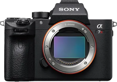 Produktbild von Sony α 7R III, 42,4 MP, 7952 x 5304 Pixel, CMOS, 4K Ultra HD, Touchscreen, Schwarz