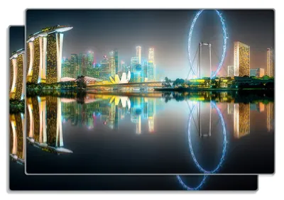 Produktbild von Wallario Frühstücksbrettchen 2er Set aus Glas, je 20 x 30 cm, mit rutschfesten Füßen, Motiv Singapur bei Nacht