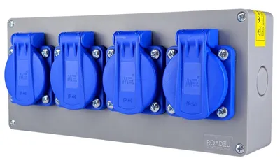 Produktbild von RoadEu - Steckdosenverteiler 4-fach Schuko IP44 Aufputz, Vorverdrahtete Mehrfachsteckdose 230V mit Klappdeckeln & Kabelverschraubung