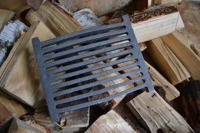 Image de SEZAM - Grille de poêle 22,5 x 18,5 cm Grille en fonte Grille de cheminée carrée Grille de cendrier Poêle à bois Grille de four Grille de four Cheminée