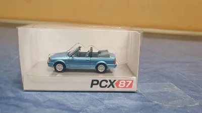 Produktbild von Brekina PCX870158 - 1/87 Ford Escort IV Cabriolet, metallic-hellblau, 1986 - Neu