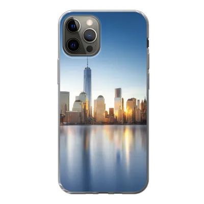 Produktbild von MuchoWow® Handyhülle Schutzhülle Hülle für iPhone 13 Pro New York - Skyline - Spiegelung Silikon Softcase Handy Hülle - Handy-Tasche