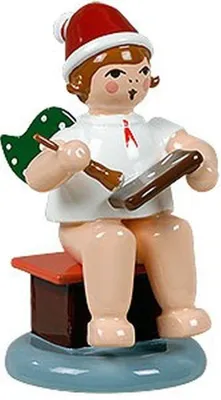 Produktbild von Holzfigur Bäckerengel mit Pfefferkuchen ohne Krone Höhe 6cm NEU
