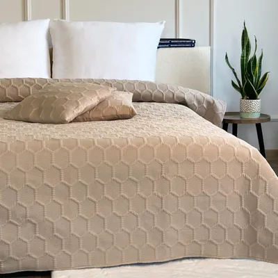 Obrázok produktu pre Prehoz na posteľ Prehoz na posteľ Parla 3D béžová 220x240 cm + 2x 40x40 cm