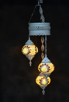 Produktbild von Hängelampe mit 3 Glaskugeln, orientalische Deckenlampe, braunes Mosaik, 80 cm, Anatolia Design