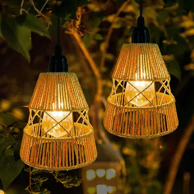 Solar-Rattanlaternen, 2er-Set, warmweiß, IP65, für Garten & Balkon