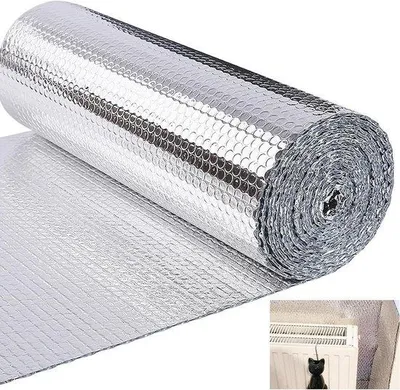 Image de Film isolant pour radiateurs 5 m x 6 m avec 3 m de bande adhésive - Film isolant pour le toit d'un garage
