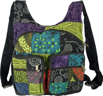 Produktbild von Patchwork Rucksack, Freizeitrucksack, Hippie Rucksack - Schwarz, Uni - Erwachsene, Baumwolle, 30*28*6 cm, Ausgefallene Stofftasche