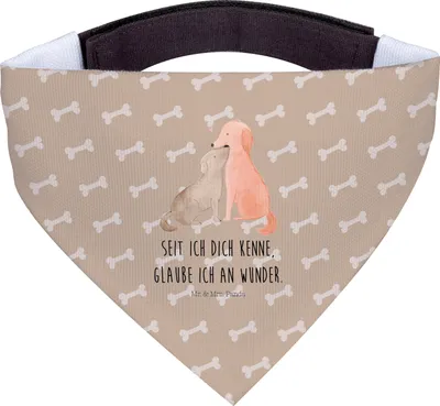 Produktbild von Mr. & Mrs. Panda Halstuch Hunde Liebe - Hundeglück - Geschenk, Hund, Sprüche, Für, Hundehalstuch, Optimitisch, Hundemama, Wunder, Herz, Tuch, Dreieckstuch