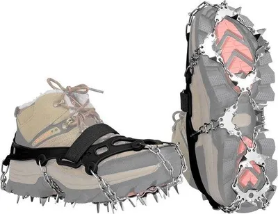 Produktbild von Famanu Steigeisen mit 32 rostfreien Spikes - Antirutsch für Schuhe und Stiefel