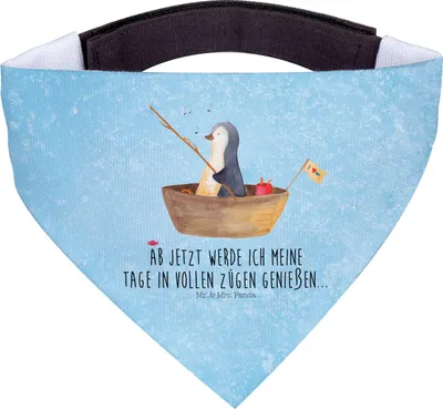 Produktbild von Mr. & Mrs. Panda Dreieckstuch Pinguin Angelboot - Eisblau - Geschenk, Halstuch für Hund, Angeln, Hunde, Bandana, Optimistisch, Motivation, Boot, Pinguine