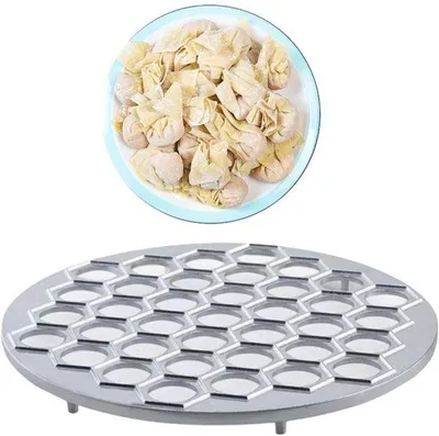 Image de Moule à pâtes en métal - Idéal pour les cuisines, les restaurants et la préparation de pâtes - 37 alvéoles - Moule à raviolis italiens - Métal