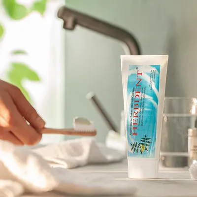 Immagine prodotto di Herbdent Herbdent, Ayurvedische Zahncreme mit Calcium