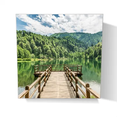 Produktbild von Wallario Schlüsselkasten aus Glas, Motiv: Steg am See in den Bergen, 30 x 30 cm mit Haken