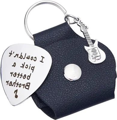 Produktbild von Schlüsselanhänger Schwarz Edelstahl Gravur Gitarrenplectrumhalter Leder
