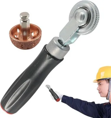 Produktbild von Famanu Reifen Reparaturset mit Pilzstopfen - Multifunktional