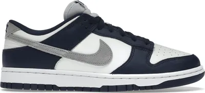 Produktbild von Nike Dunk Low blau Midnight Navy 42.5