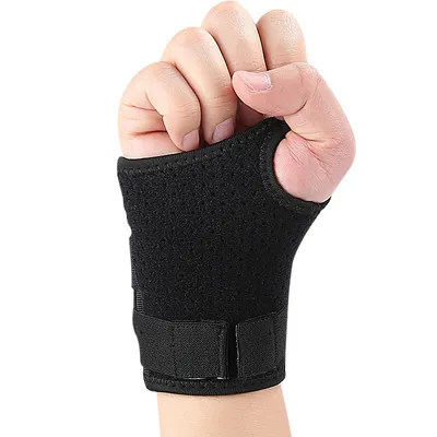 Productafbeelding van INF One Size sportarmband voor indoor outdoor training Rechter hand