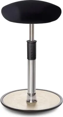 Produktbild von Sitz- Stehhocker Free Tall Triangel Gestrick schwarz chrom /cremeweiß.