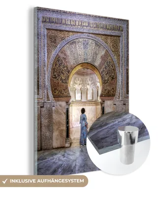 Obrázek produktu pro MuchoWow® Skleněné obrázky - obrázky na zeď - fotografie na skleněném mramoru - budova - architektura - žena 30x40 cm nástěnná dekorace ze skla - akrylový skleněný obraz - akrylové obrázky - obývací pokoj - fotografie