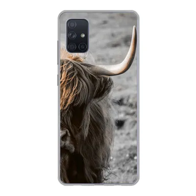 Produktbild von MuchoWow® Handyhülle Schutzhülle Hülle für Samsung Galaxy A71 Schottische Highlander - Kühe - Natur Silikon Softcase Handy Hülle - Kartenbesitzer