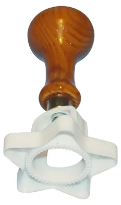 Raviolisnijder, mehrfarbig, 4 Ausstechformen, Holzgriff