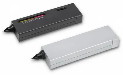 Immagine prodotto di Dripio - Tester per diamanti e moissanite - Portatile - Con display a LED, Immagine generata dall'IA