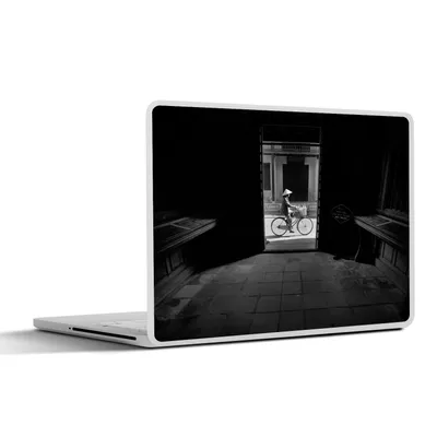 Produktbild von MuchoWow® Laptop Aufkleber Sticker Cover Tür - Fahrrad - Straße - Architektur 25x18 cm - Laptop-Deko